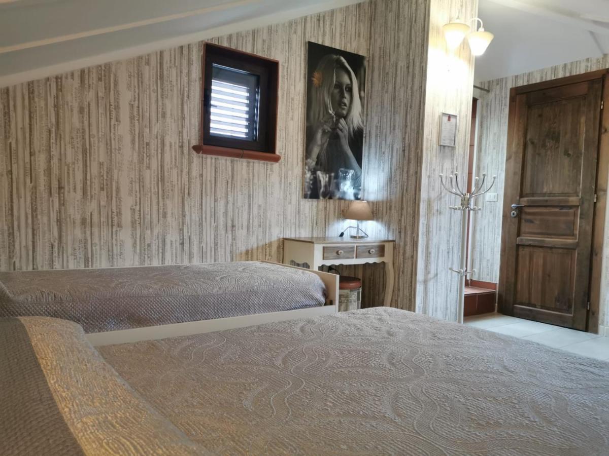 Bed & Breakfast Mini Incity-close Train Station And Port-