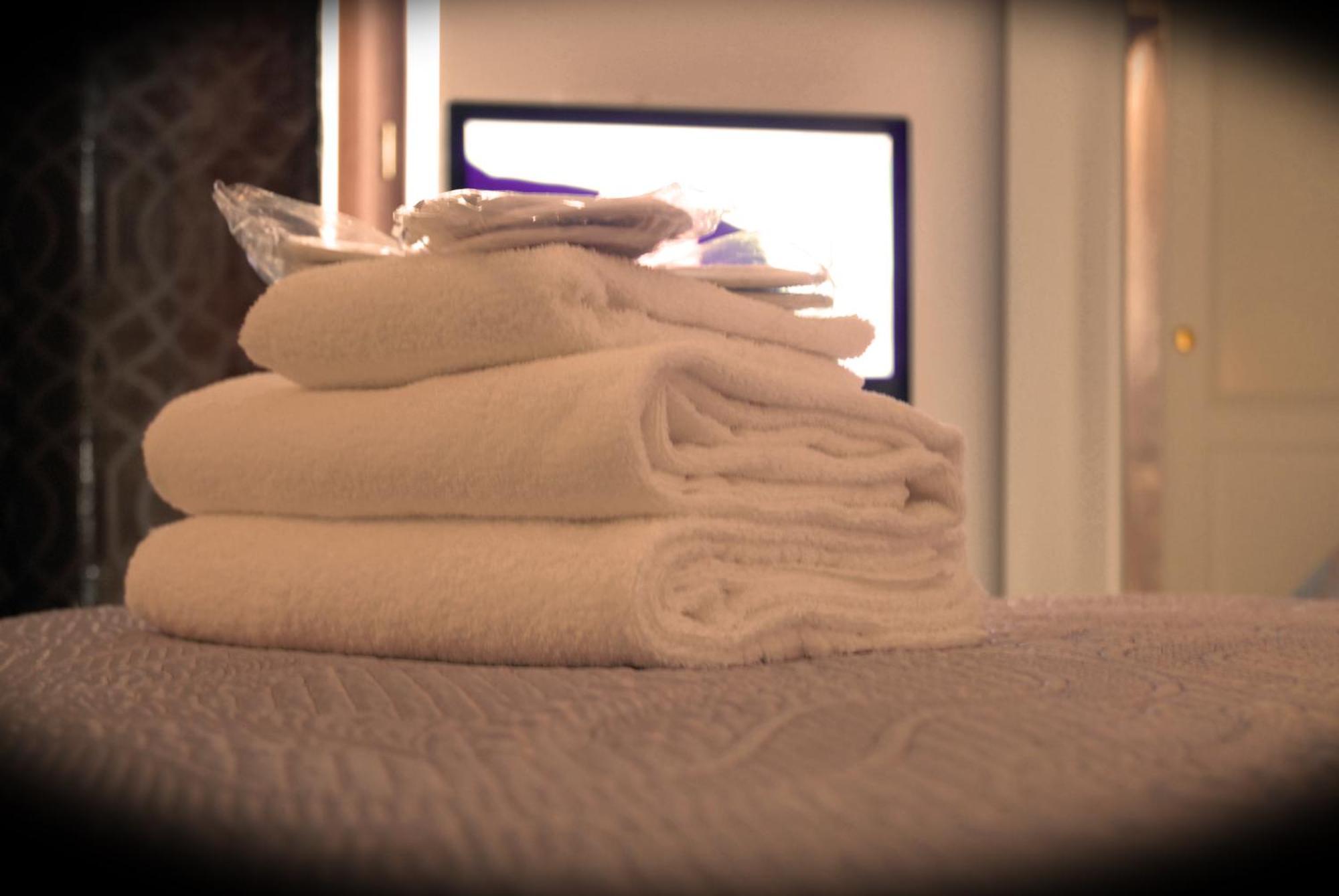 Bed & Breakfast Mini Incity-close Train Station And Port- Salerno